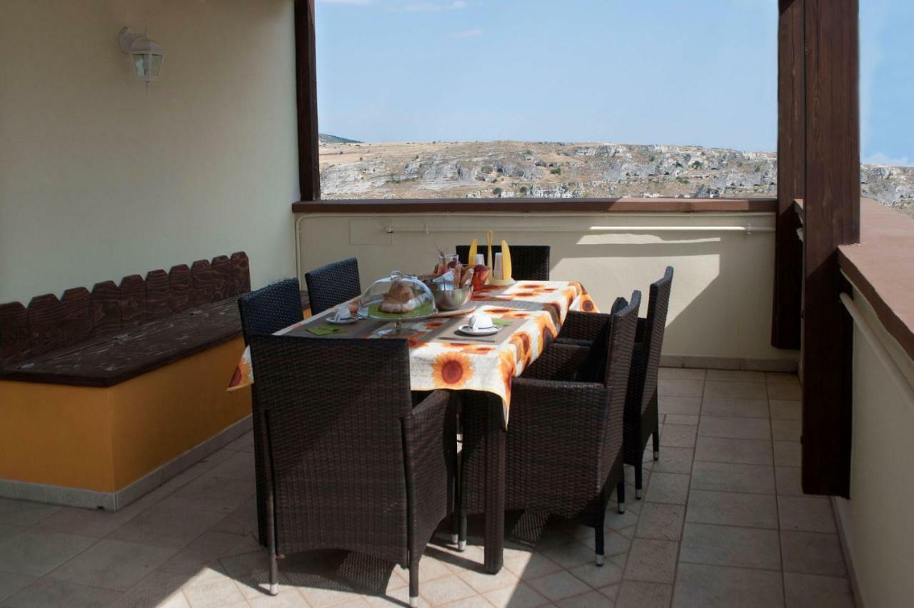 Uno Sguardo Sui Sassi Bed & Breakfast Матера Екстериор снимка