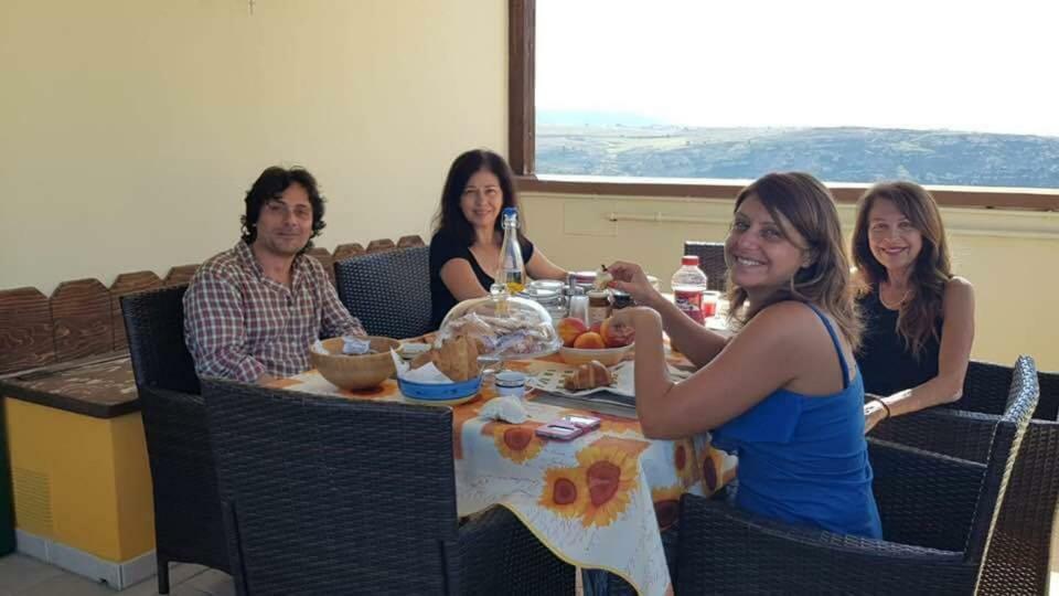 Uno Sguardo Sui Sassi Bed & Breakfast Матера Екстериор снимка